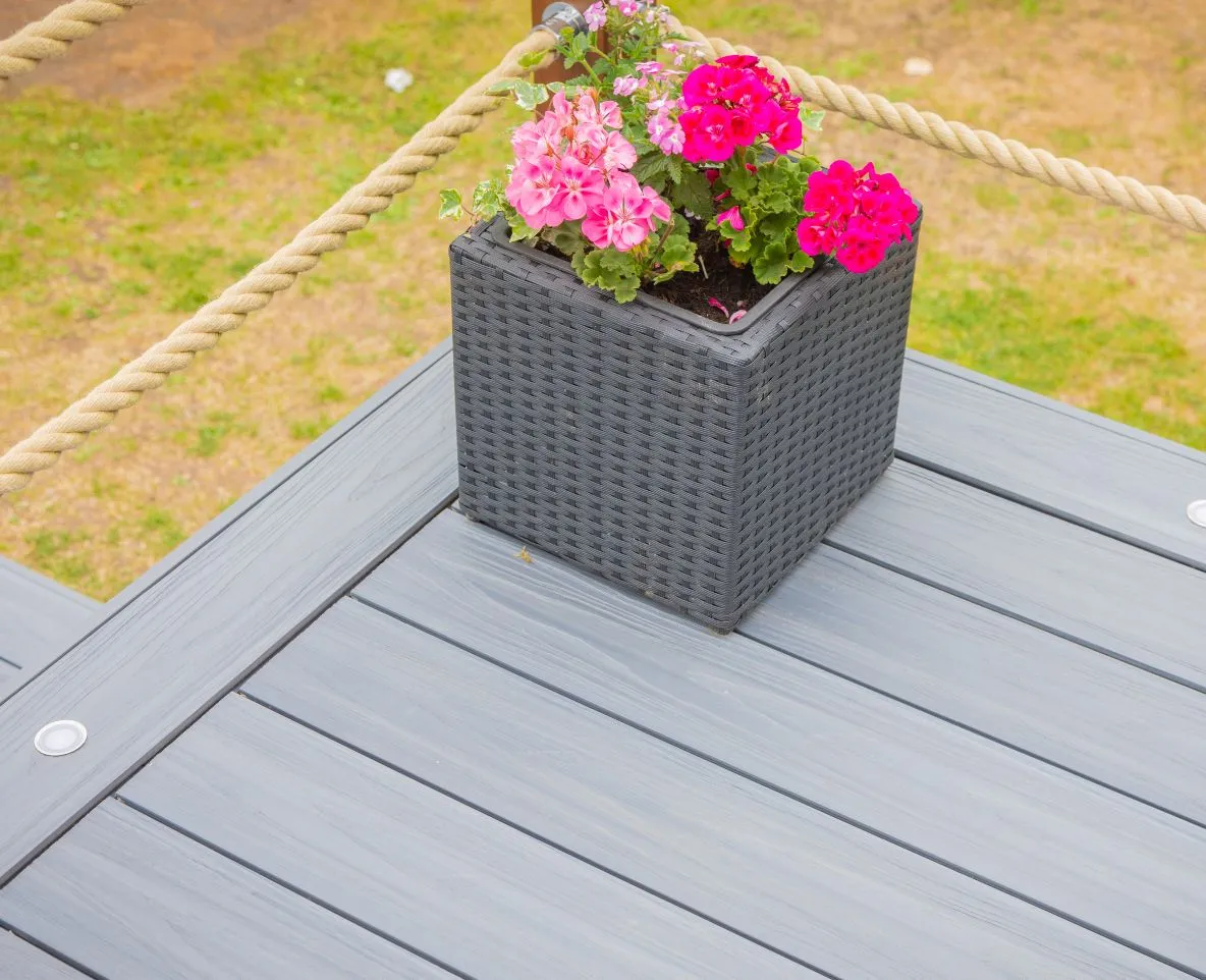 Composite Decking Grizedale