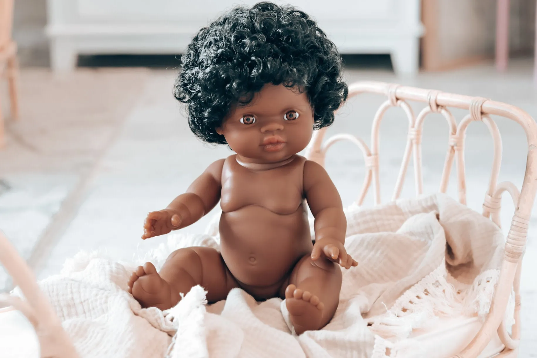 Paola Reina Gordis Short Black Hair Baby Girl - Faith