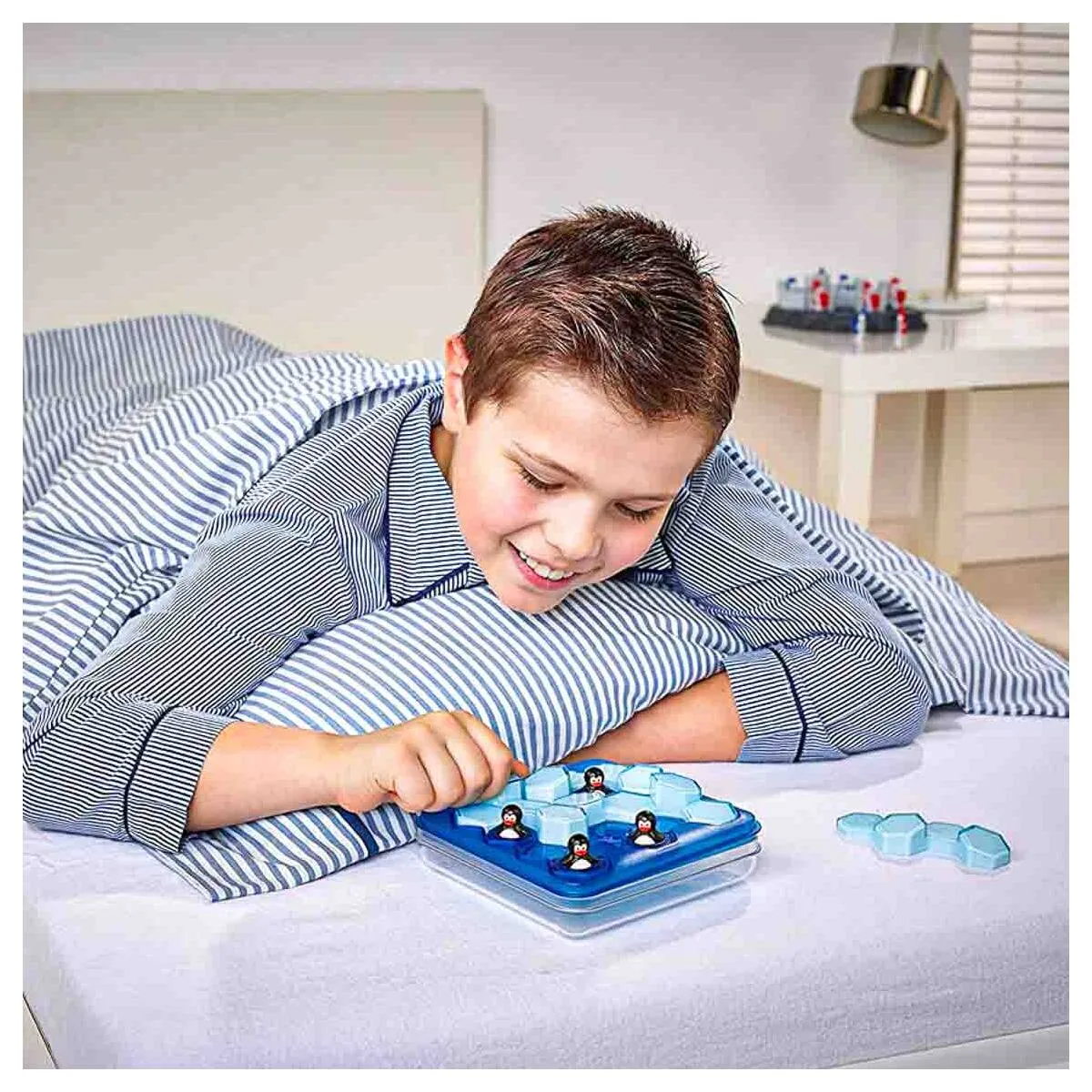 Penguins Pool Party Puzzle Game