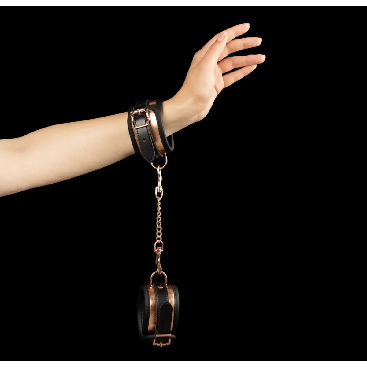 Rosy Gold Nouveau Kinky Set Rose Gold Black